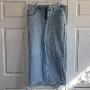 Universal Thread Light Wash Denim Maxi Skirt